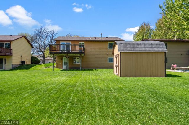 3220 Marlin Avenue, Vadnais Heights, MN 55127