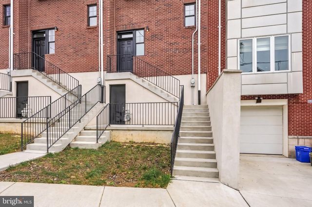 305 FOUNTAIN ST, Philadelphia, PA 19128