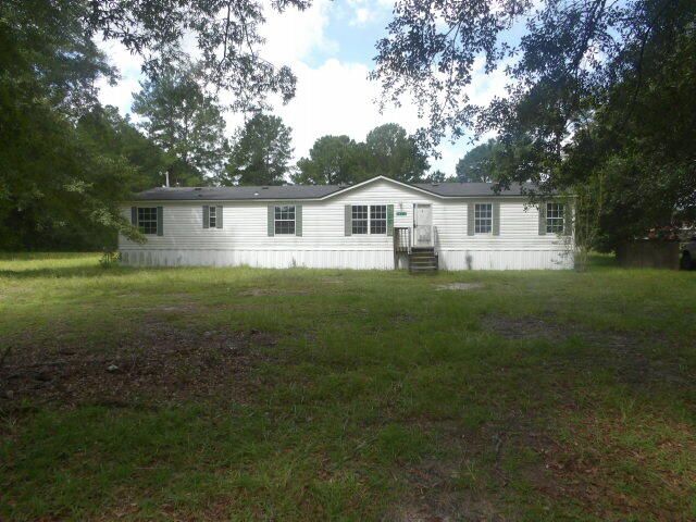 2815 Easler Highway, Greeleyville, SC 29056