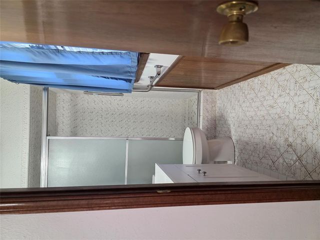 104 S 9th Street Circle, Chickasha, OK 73018