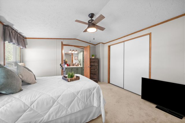 380 Upchurch Drive, Buchanan, TN 38222