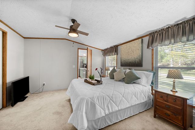 380 Upchurch Drive, Buchanan, TN 38222
