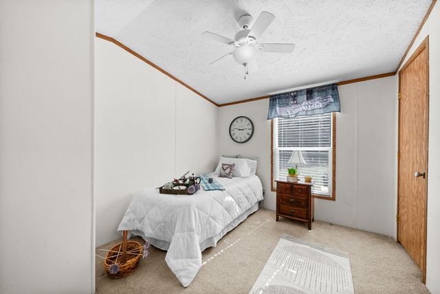 380 Upchurch Drive, Buchanan, TN 38222