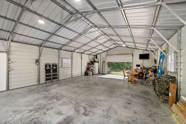 380 Upchurch Drive, Buchanan, TN 38222