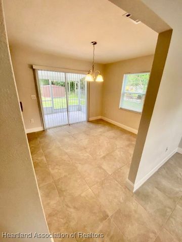 932 Grogan Avenue, Sebring, FL 33875