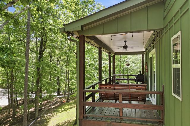 97 Cypress Circle, Ellijay, GA 30540