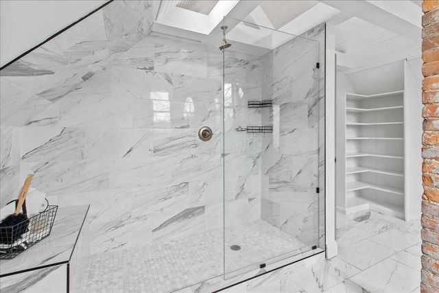 674 S Ohio Avenue, Columbus, OH 43205