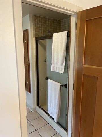 22 Briarwood Rd, Framingham, MA 01701