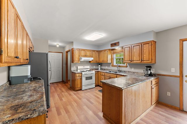 1260 N 500 E, Knox, IN 46534