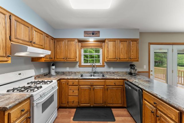 1260 N 500 E, Knox, IN 46534