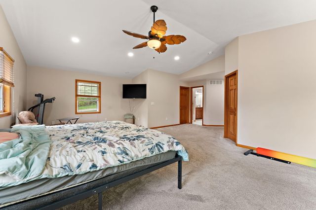1260 N 500 E, Knox, IN 46534