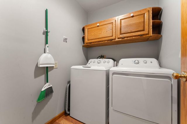1260 N 500 E, Knox, IN 46534