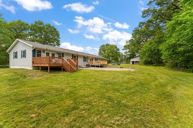 1260 N 500 E, Knox, IN 46534