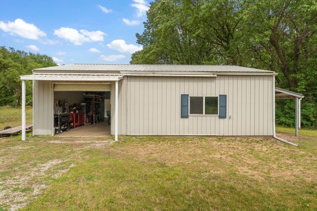 1260 N 500 E, Knox, IN 46534
