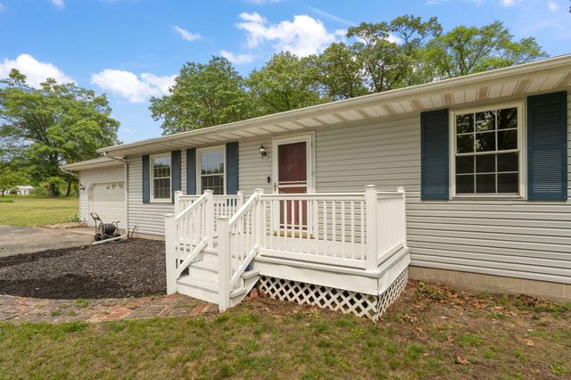 1260 N 500 E, Knox, IN 46534