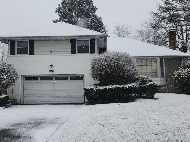 840 Sharon Lane, Westbury, NY 11590