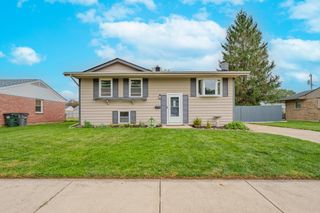 549 Locust Lane 549 Locust Lane, Troy, OH 45373