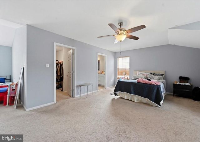 125 HANNUM DR, Bear, DE 19701