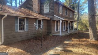 963 Blackberry Court, Ellenwood, GA 30294