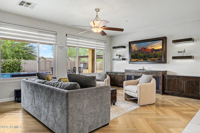 6536 W BROOKHART Way, Phoenix, AZ 85083