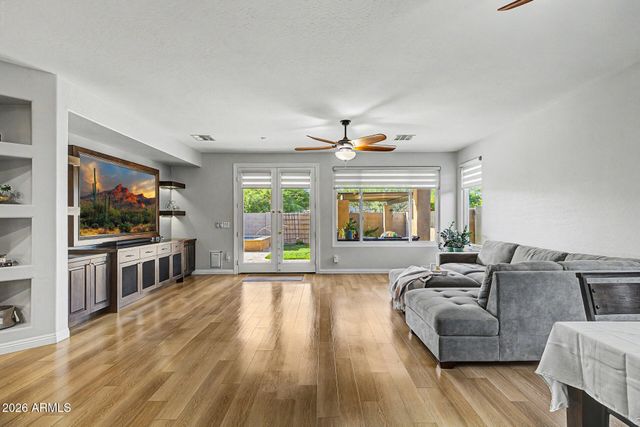 6536 W BROOKHART Way, Phoenix, AZ 85083