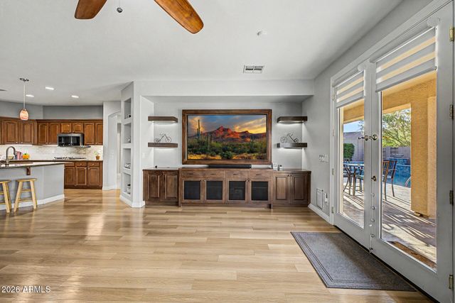 6536 W BROOKHART Way, Phoenix, AZ 85083