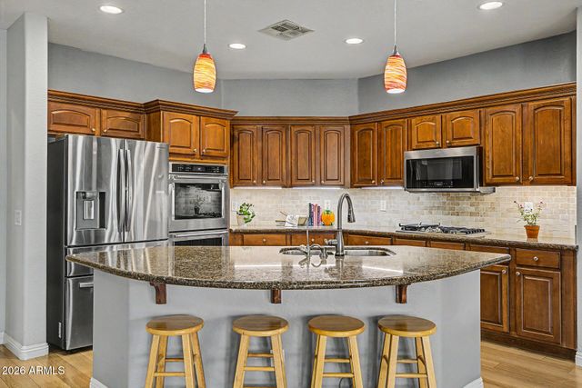 6536 W BROOKHART Way, Phoenix, AZ 85083