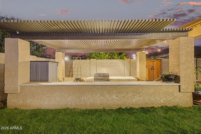 6536 W BROOKHART Way, Phoenix, AZ 85083