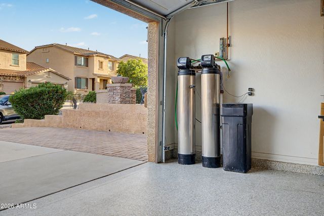 6536 W BROOKHART Way, Phoenix, AZ 85083
