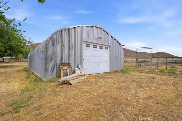 34240 Stowe Road, Winchester, CA 92596
