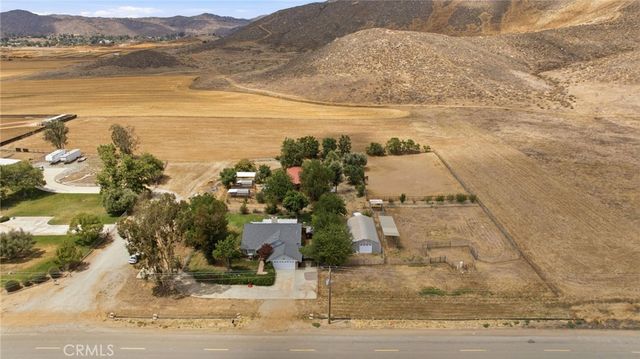 34240 Stowe Road, Winchester, CA 92596