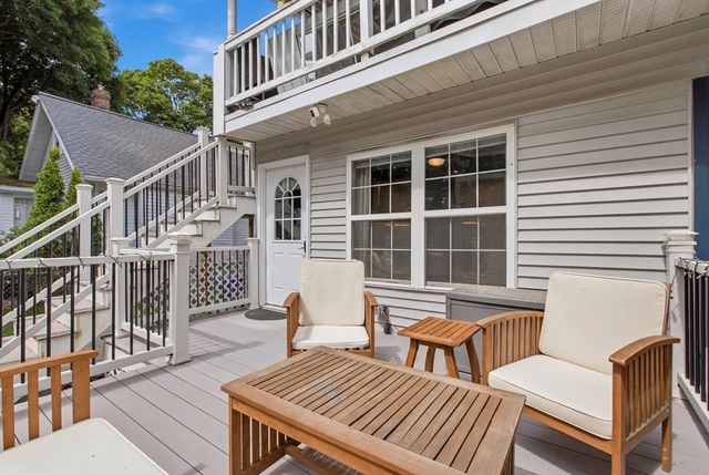 25 Thistle Ave 1, Milton, MA 02186