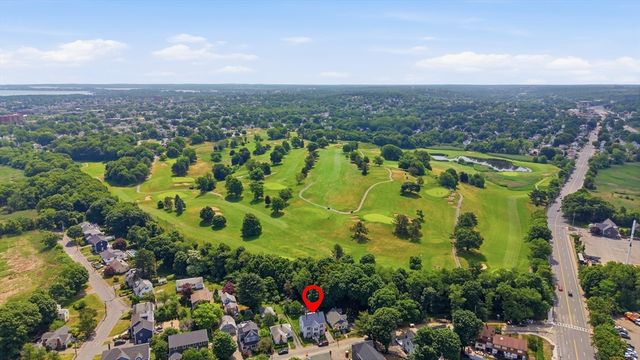 25 Thistle Ave 1, Milton, MA 02186
