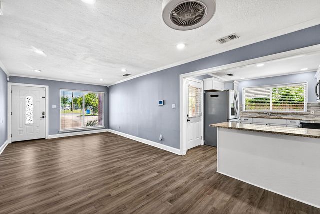 1900 Beck Avenue, Panama City, FL 32405