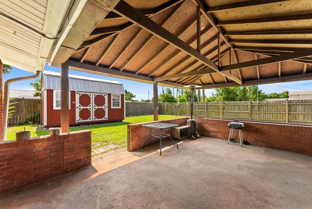 1900 Beck Avenue, Panama City, FL 32405