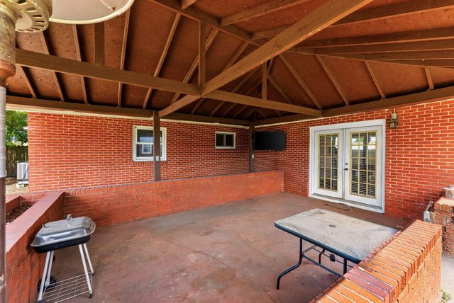 1900 Beck Avenue, Panama City, FL 32405