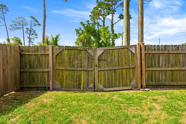 1900 Beck Avenue, Panama City, FL 32405