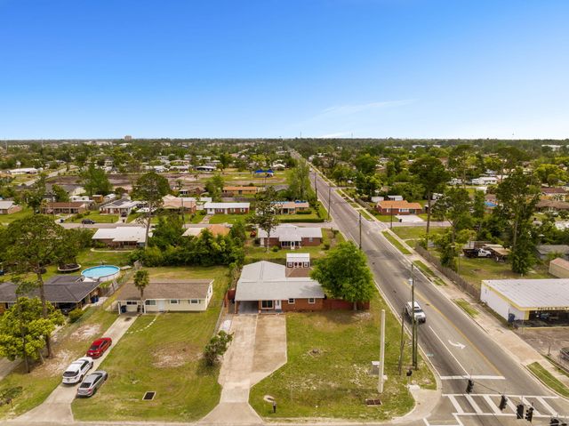 1900 Beck Avenue, Panama City, FL 32405