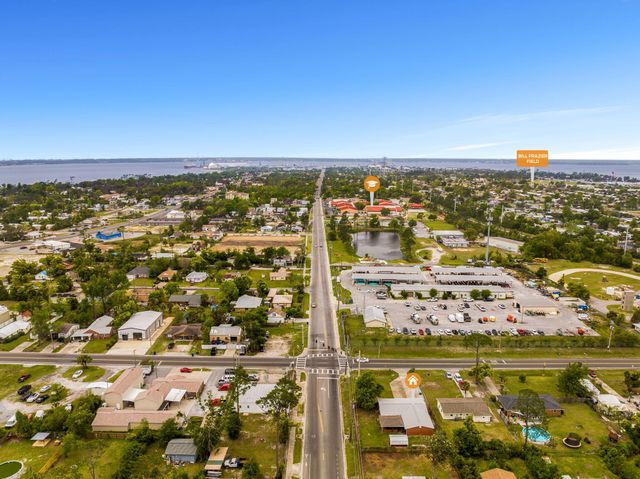 1900 Beck Avenue, Panama City, FL 32405