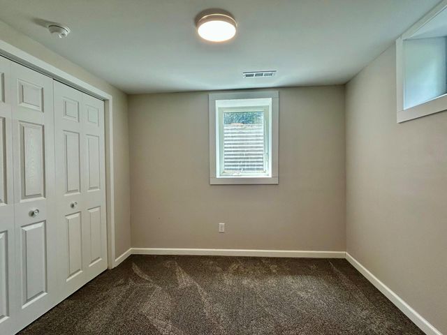 3611 Hampshire Avenue N, Crystal, MN 55427