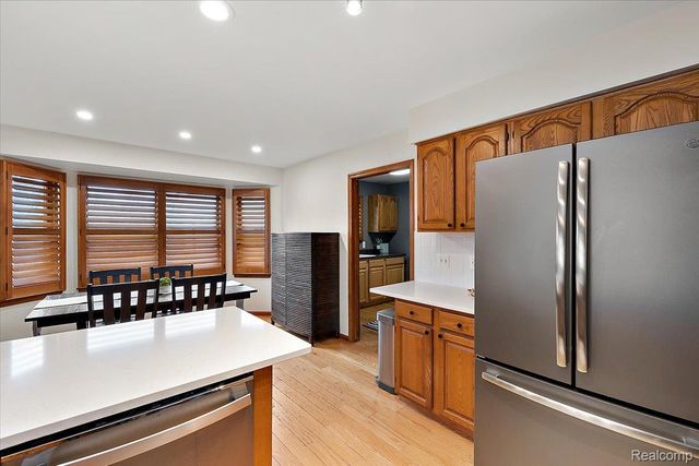 51604 Base Street, New Baltimore, MI 48047