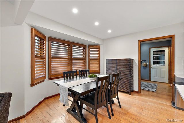 51604 Base Street, New Baltimore, MI 48047