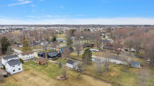 51604 Base Street, New Baltimore, MI 48047