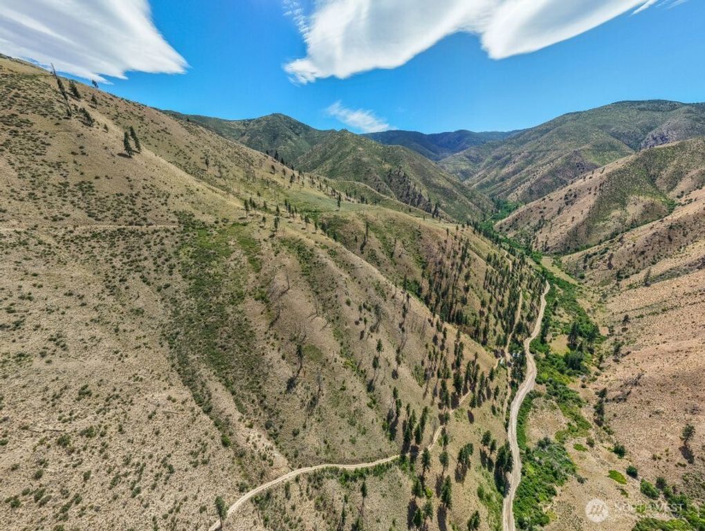 1 Lot Mills Canyon Road, Entiat, WA 98822