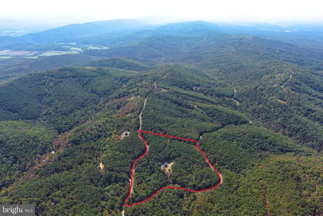 102 BLUFFS RIDGE ROAD, Fort Ashby, WV 26719