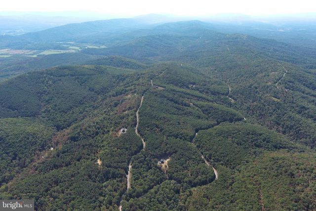 102 BLUFFS RIDGE ROAD, Fort Ashby, WV 26719