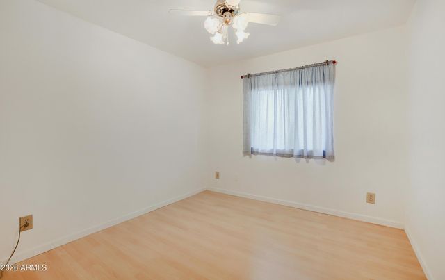 856 E PARADISE Lane, Phoenix, AZ 85022