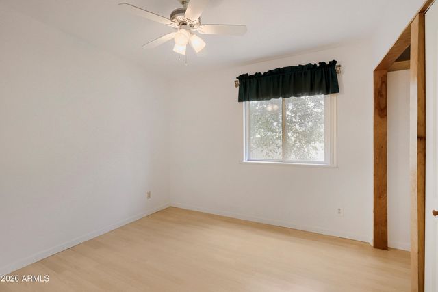856 E PARADISE Lane, Phoenix, AZ 85022