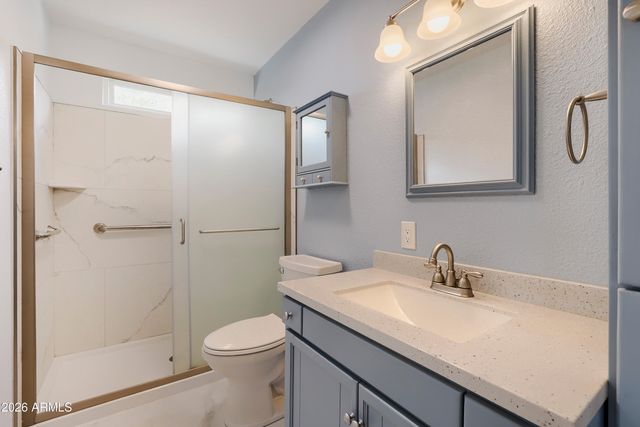 856 E PARADISE Lane, Phoenix, AZ 85022