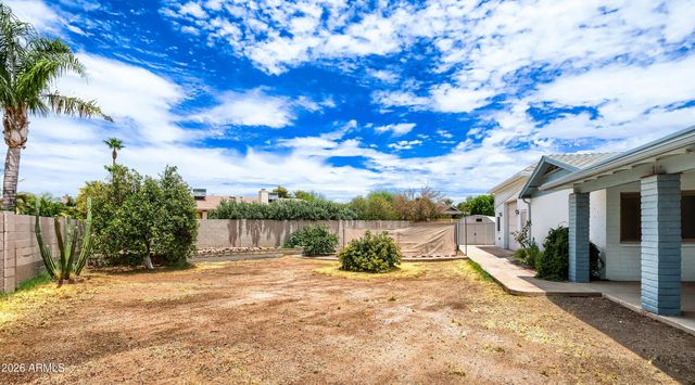 856 E PARADISE Lane, Phoenix, AZ 85022
